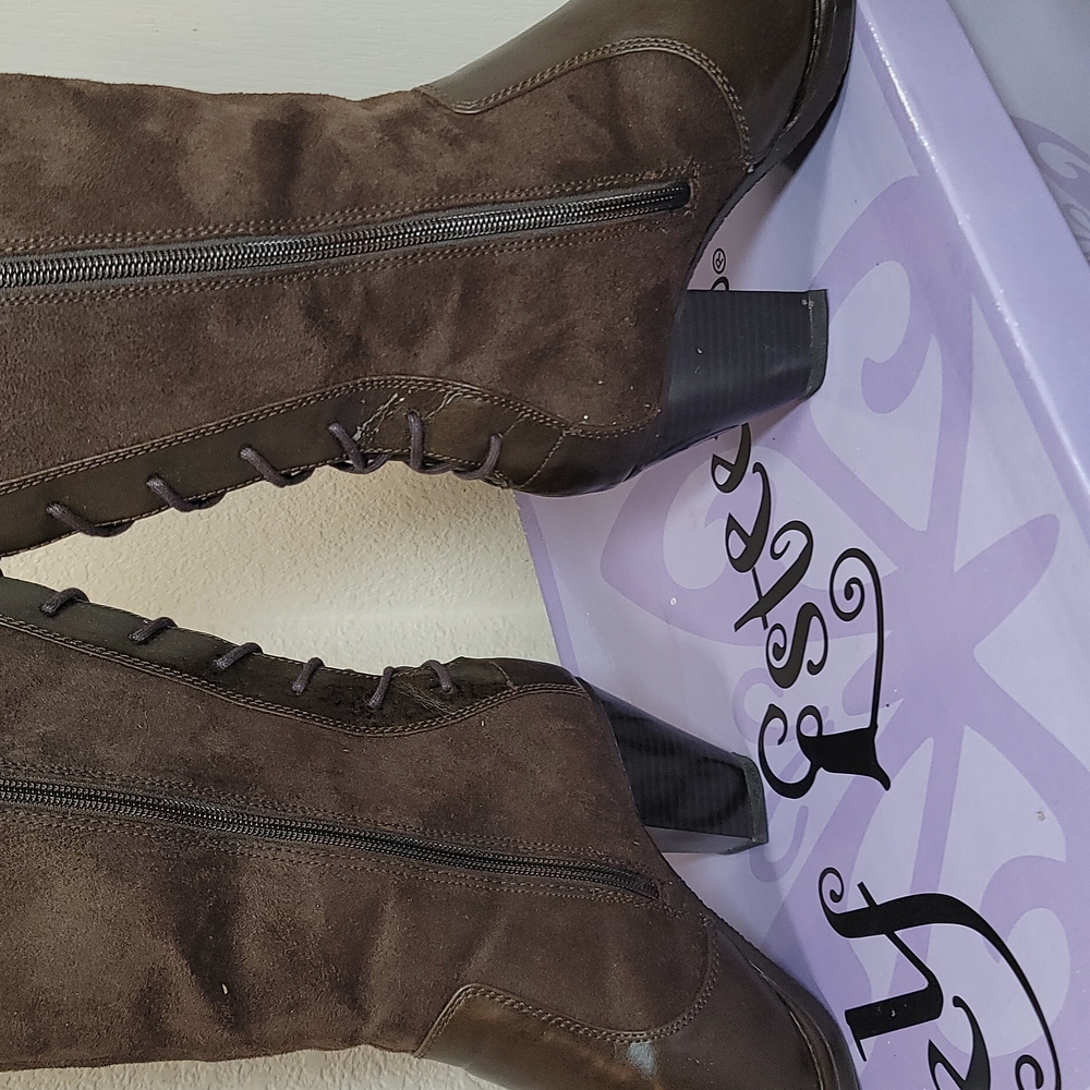 Self Esteem Heel Boots - Picture 9 of 11